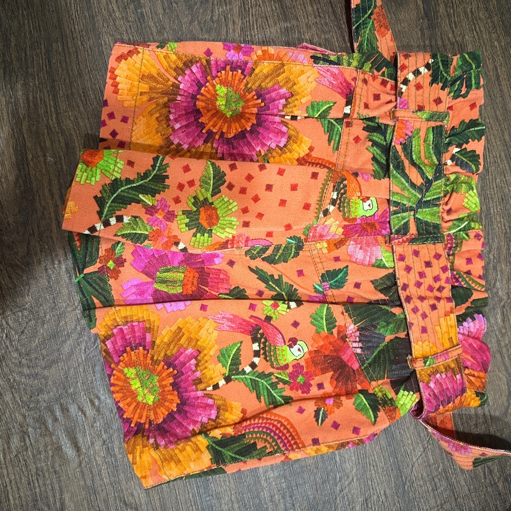 Farm Rio Women's High Rise Paperbag Shorts in Orange Blooming Garden Size: XS - Picture 10 of 13